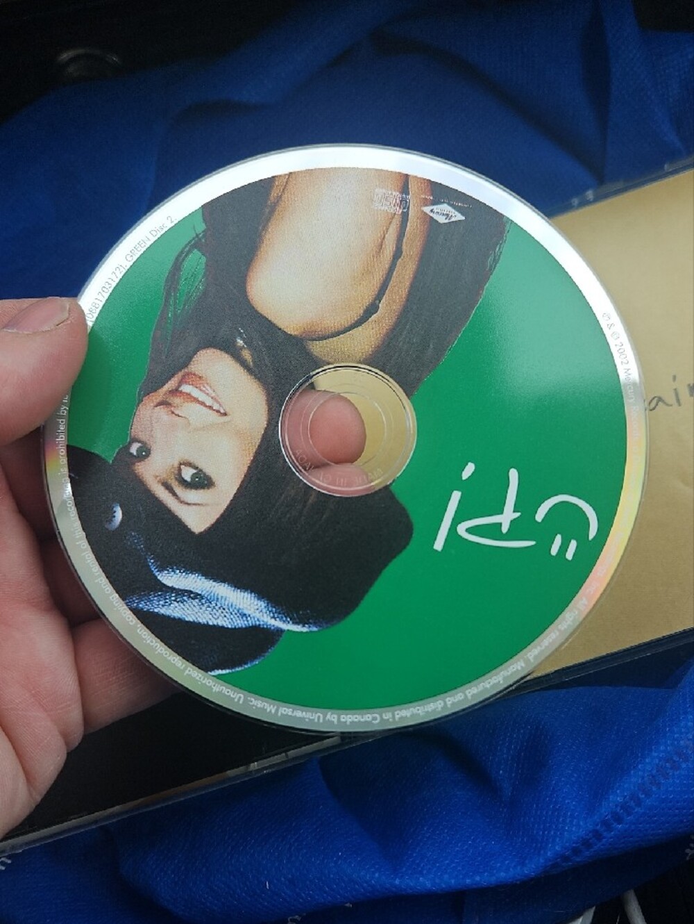π3/$25π Shania Twain - Up! CD (White Cover) - Picture 9 of 10